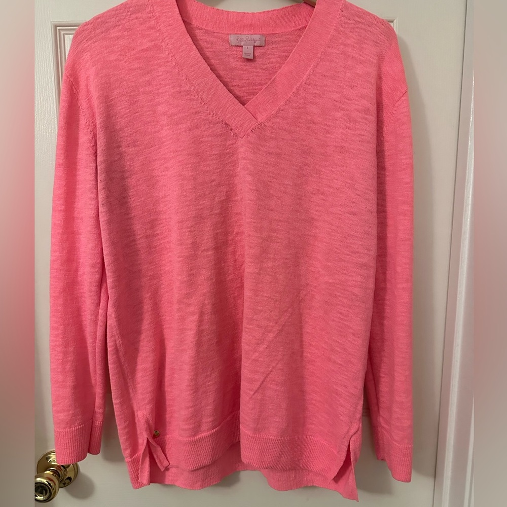 Lilly Pulitzer knit long sleeve pullover. Large